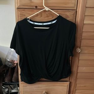 Puma xL crop shirt